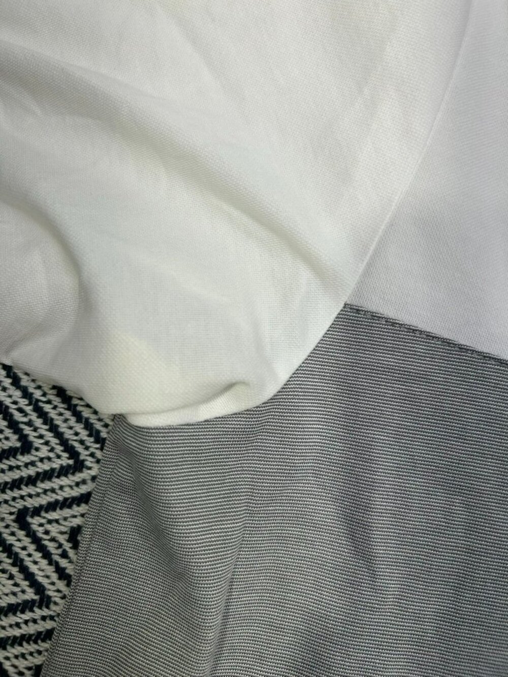 TravisMathew Men's L White & Gray Polo Shirt Logo VR Embroidery Travis Mathew - Picture 5 of 7